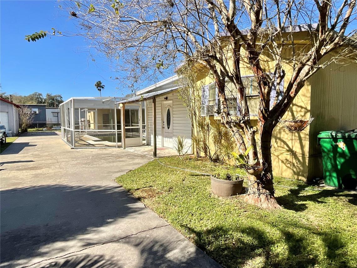 700 Jersey Ct., Dundee, FL 33838