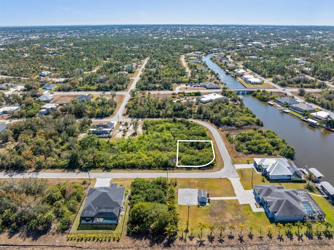 14303 Cando Ave., Port Charlotte, FL 33981