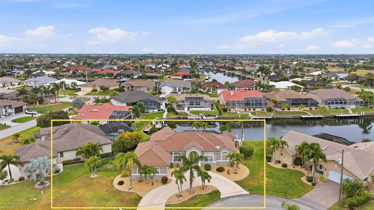 318 Santander Ct., Punta Gorda, FL 33950