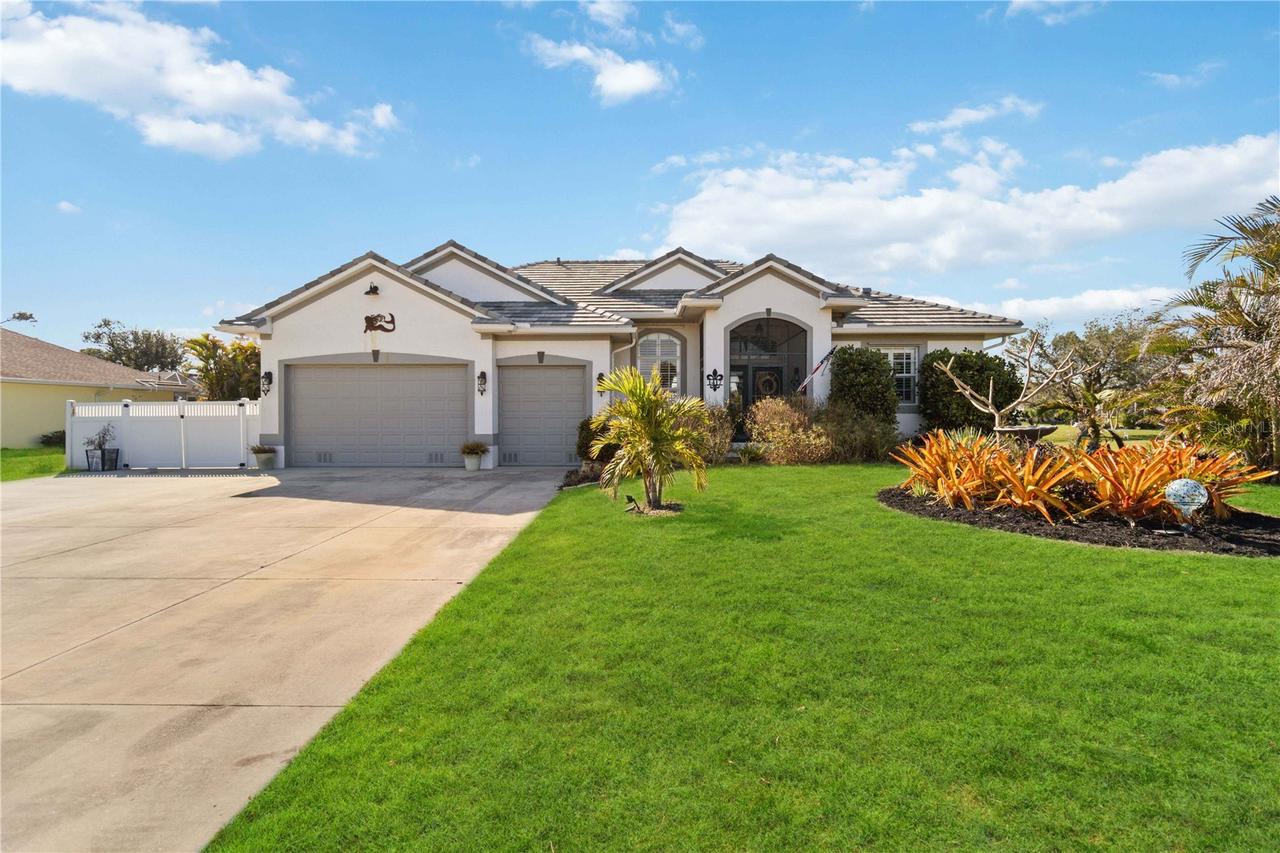 1417 Carswell St., Port Charlotte, FL 33953