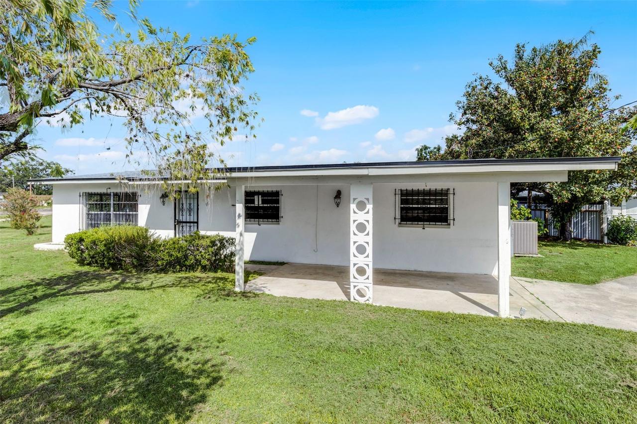 815 Papaya Dr., Tampa, FL 33619