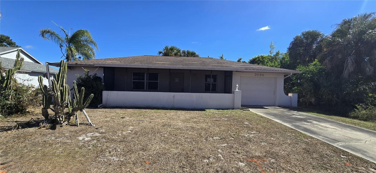 2094 Carpetgreen St., Port Charlotte, FL 33948