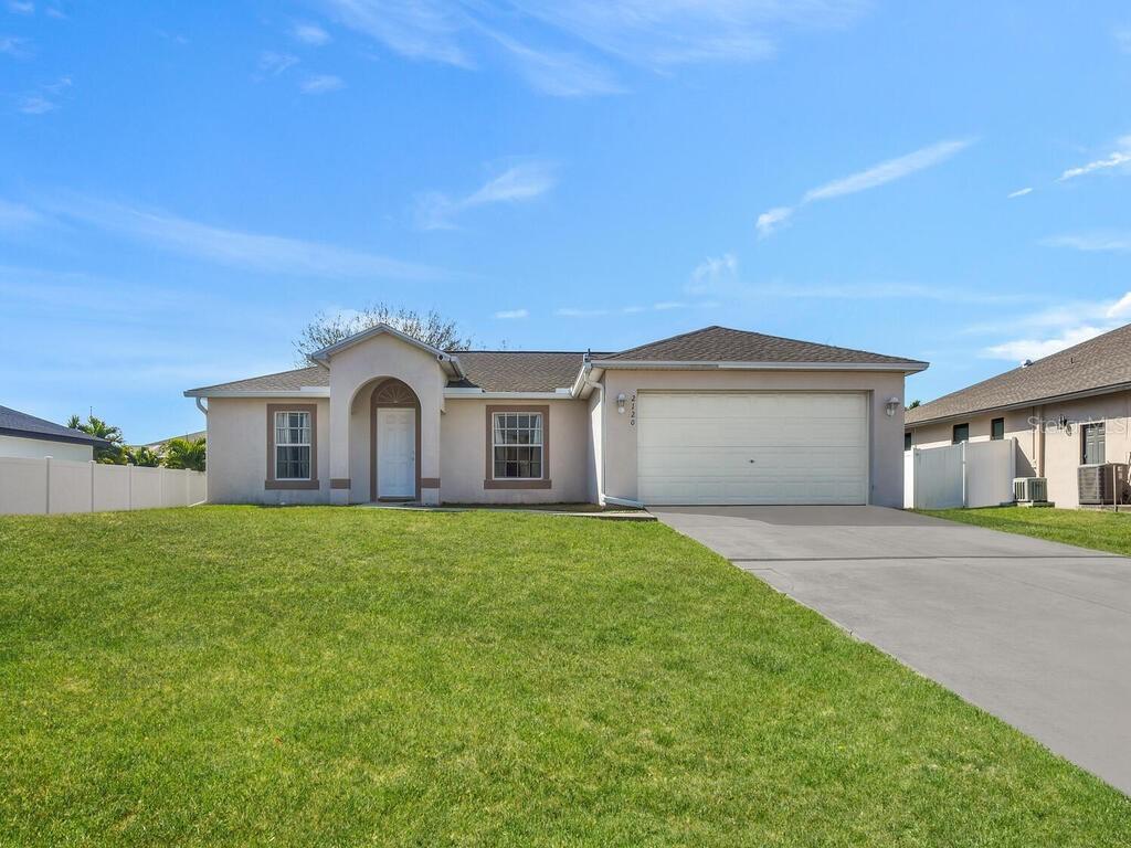2120 SW 28th Ter., Cape Coral, FL 33914