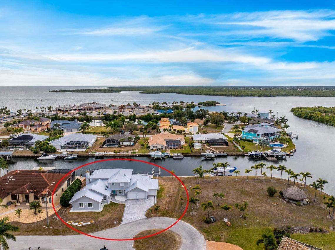 139 Seville Pl., Port Charlotte, FL 33952