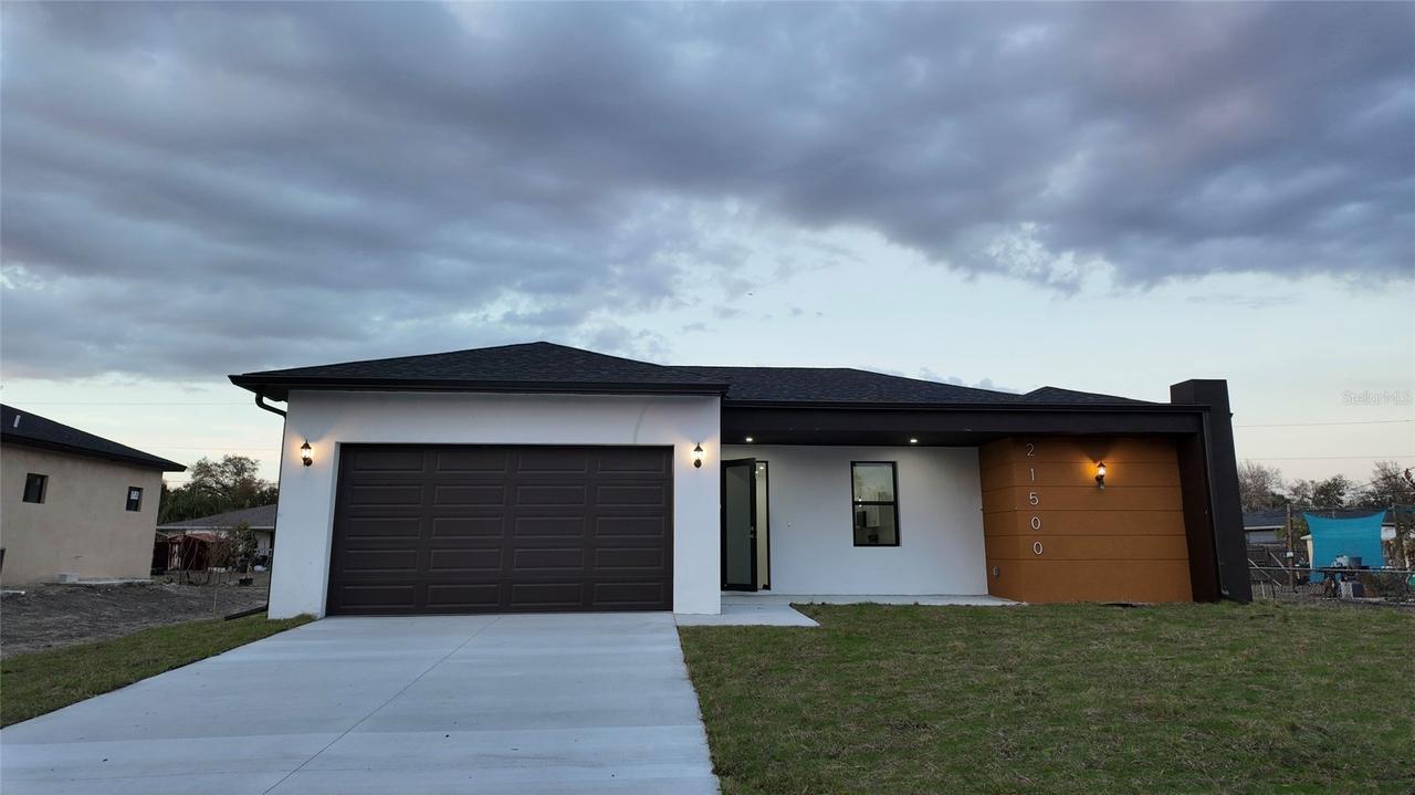 21500 Dollard Ave., Port Charlotte, FL 33954