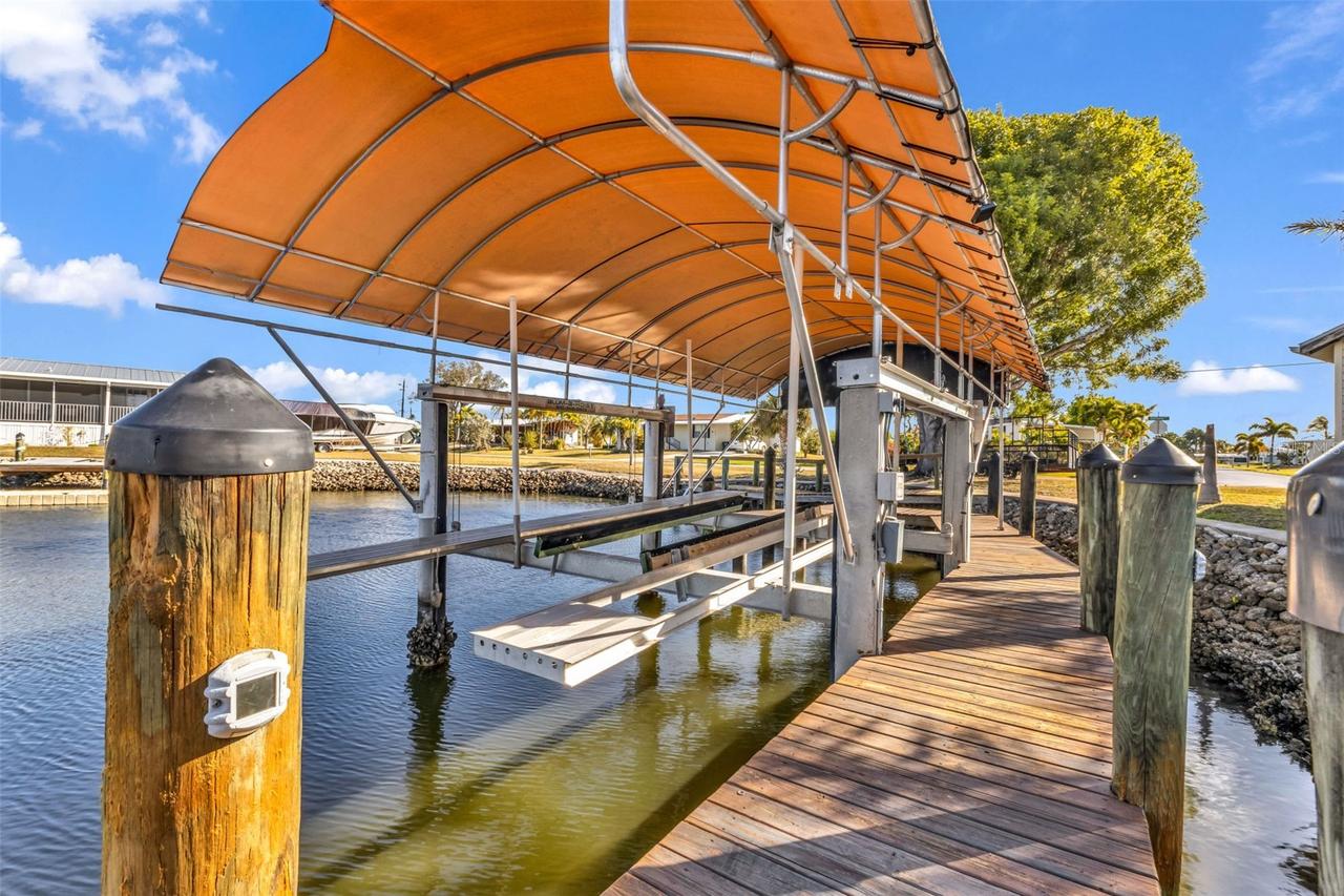 700 Longbeach Ct., Punta Gorda, FL 33950