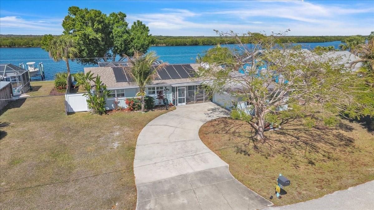 2045 River Basin Ter., Punta Gorda, FL 33982