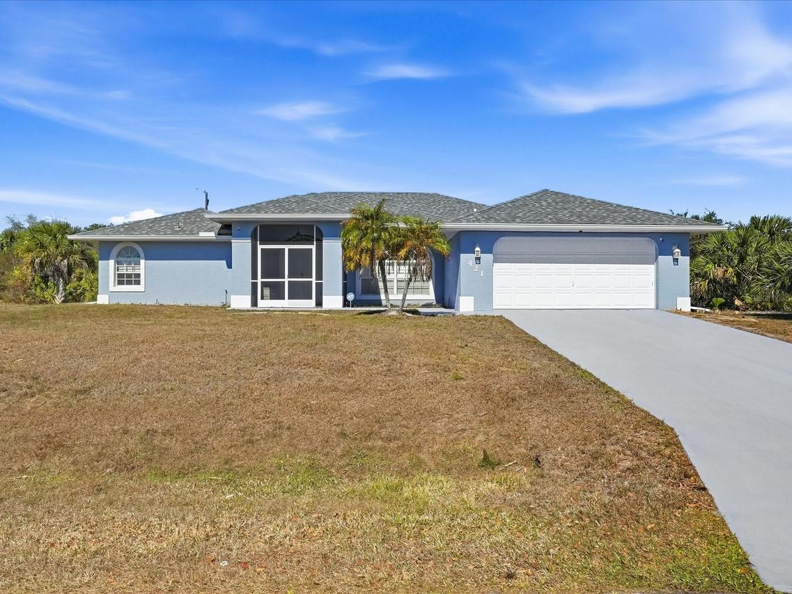 421 Strasburg Dr., Port Charlotte, FL 33954