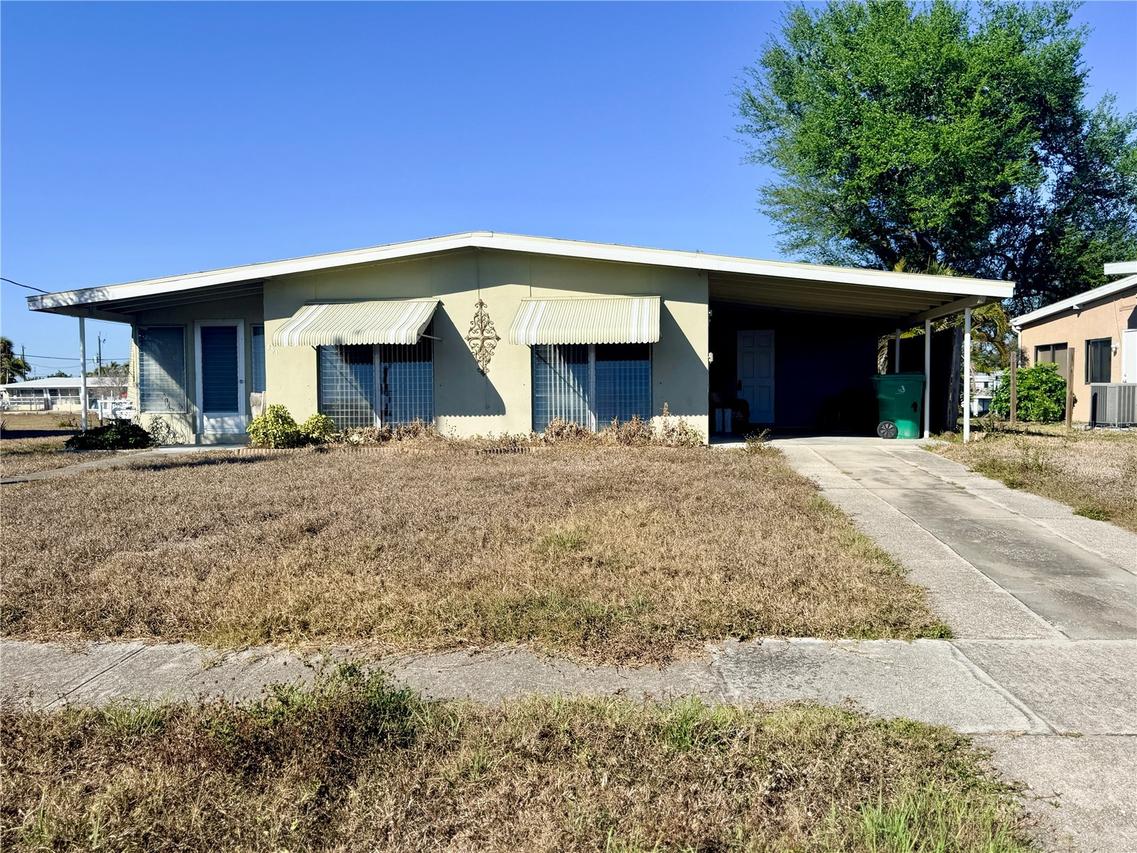 851 Conreid Dr., Port Charlotte, FL 33952