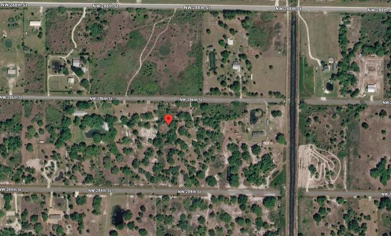 18662 NW 286th St., Okeechobee, FL 34972