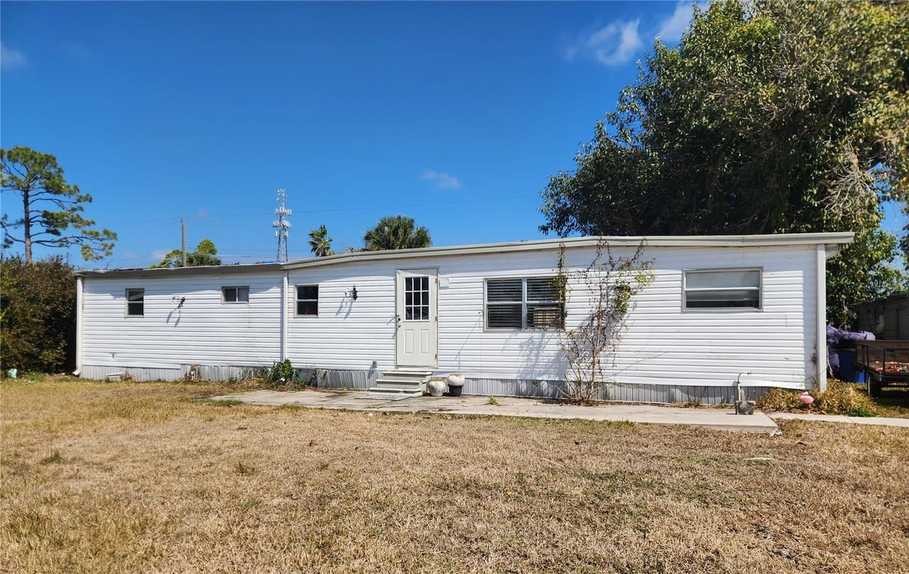 3457 Gainsboro Rd., Port Charlotte, FL 33953