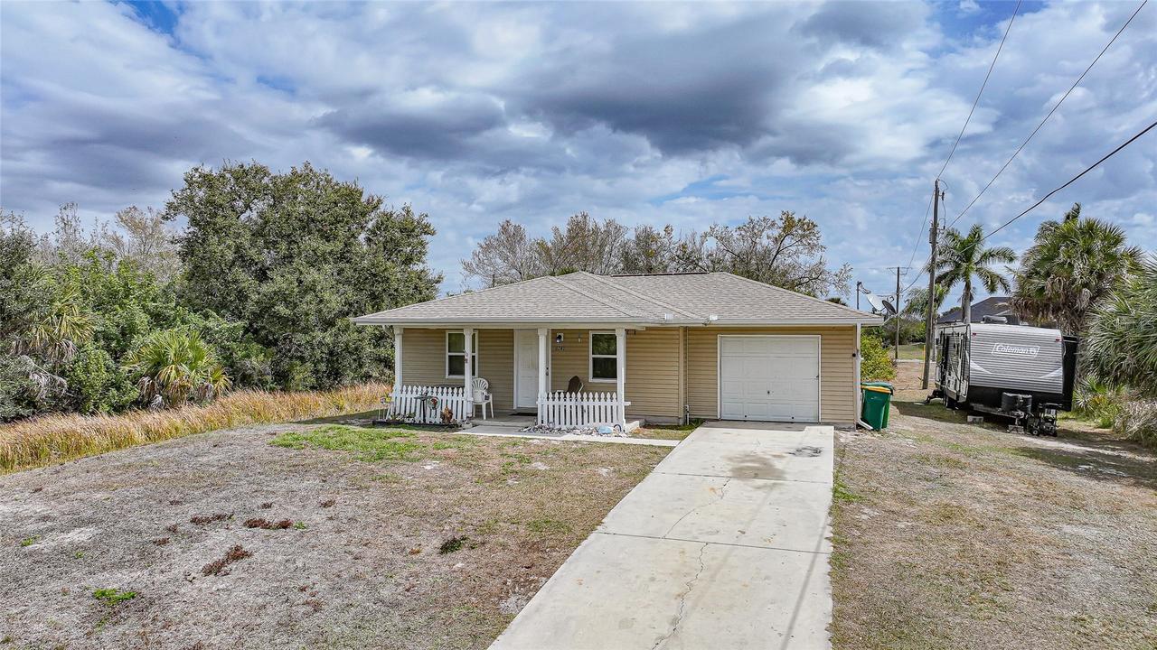 6240 Feise St., Port Charlotte, FL 33981