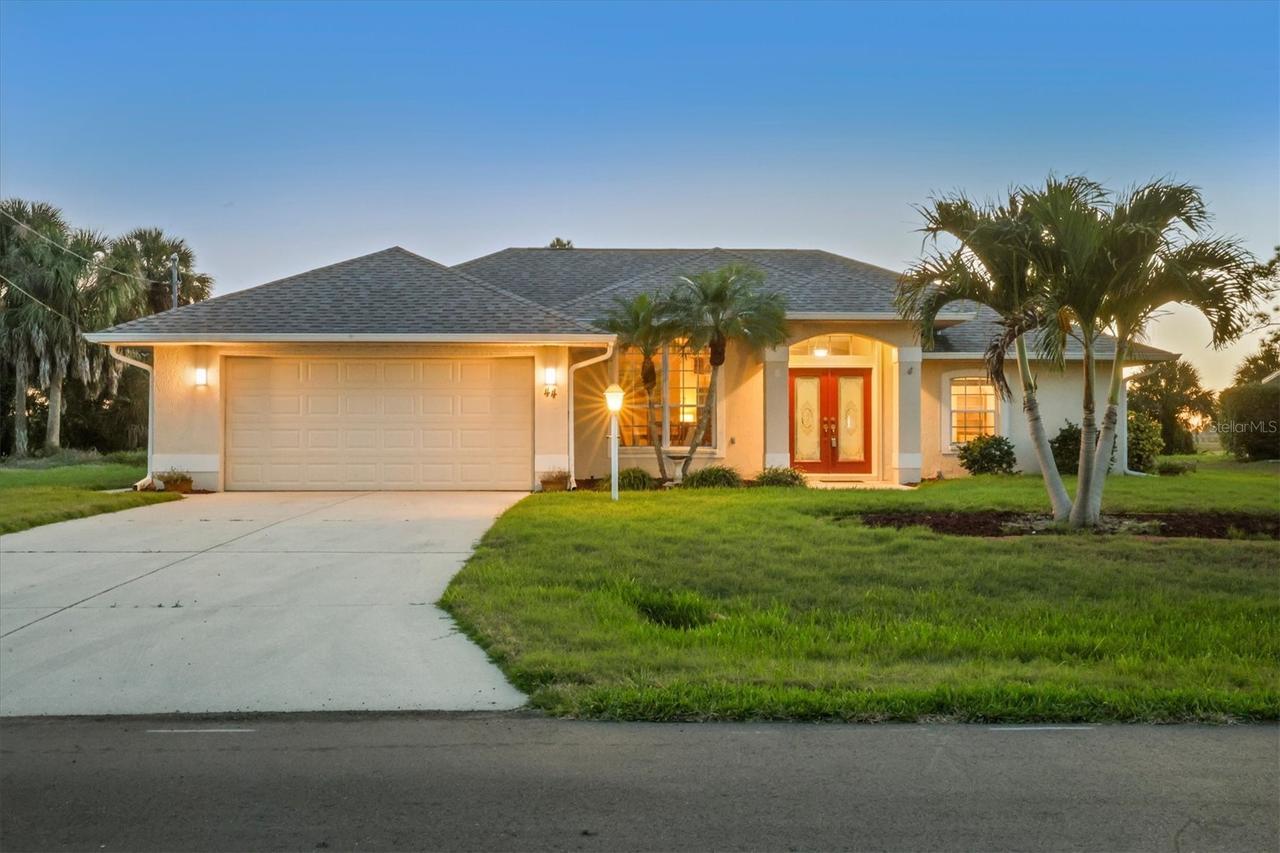 44 Sportsman Ln., Rotonda West, FL 33947