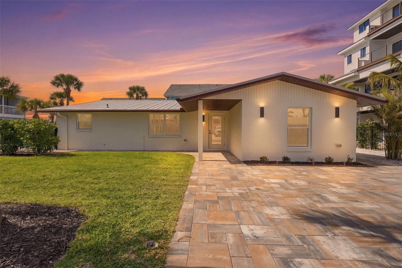 120 Stanford Dr., Englewood, FL 34223