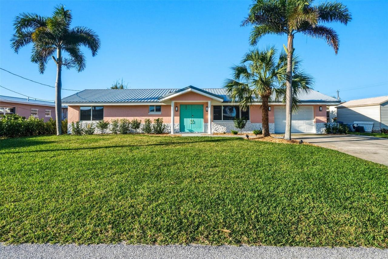 105 Leland St., Port Charlotte, FL 33952