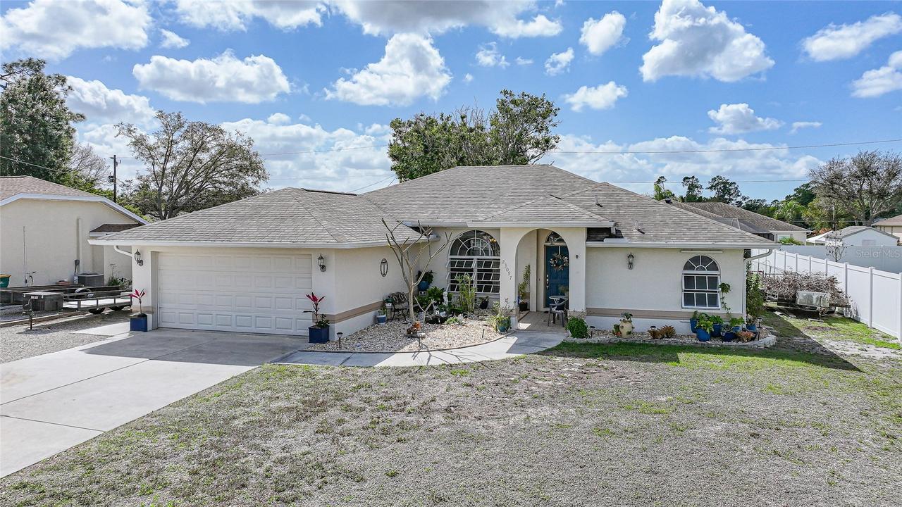23097 Nugent Ave., Port Charlotte, FL 33954