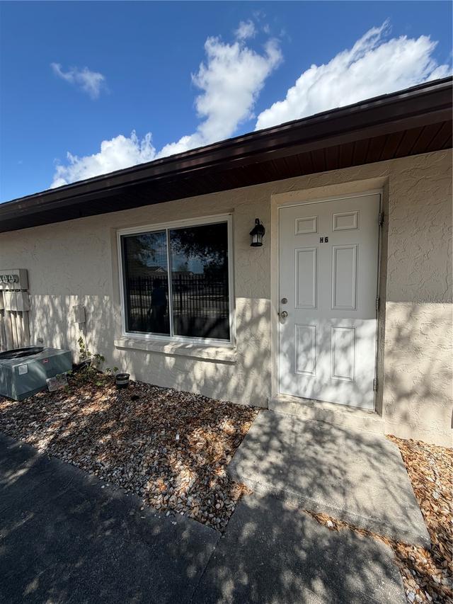 21150 Gertrude Ave. #H6, Port Charlotte, FL 33952