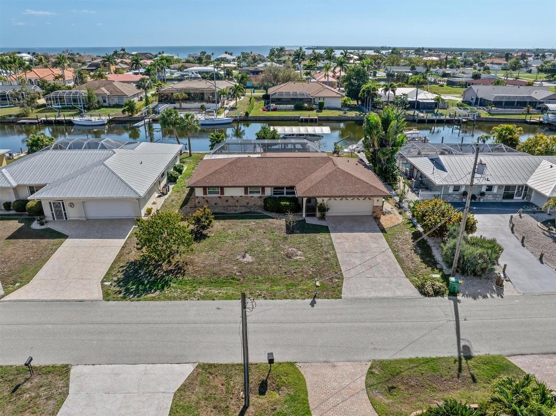 109 Peckham St., Port Charlotte, FL 33952