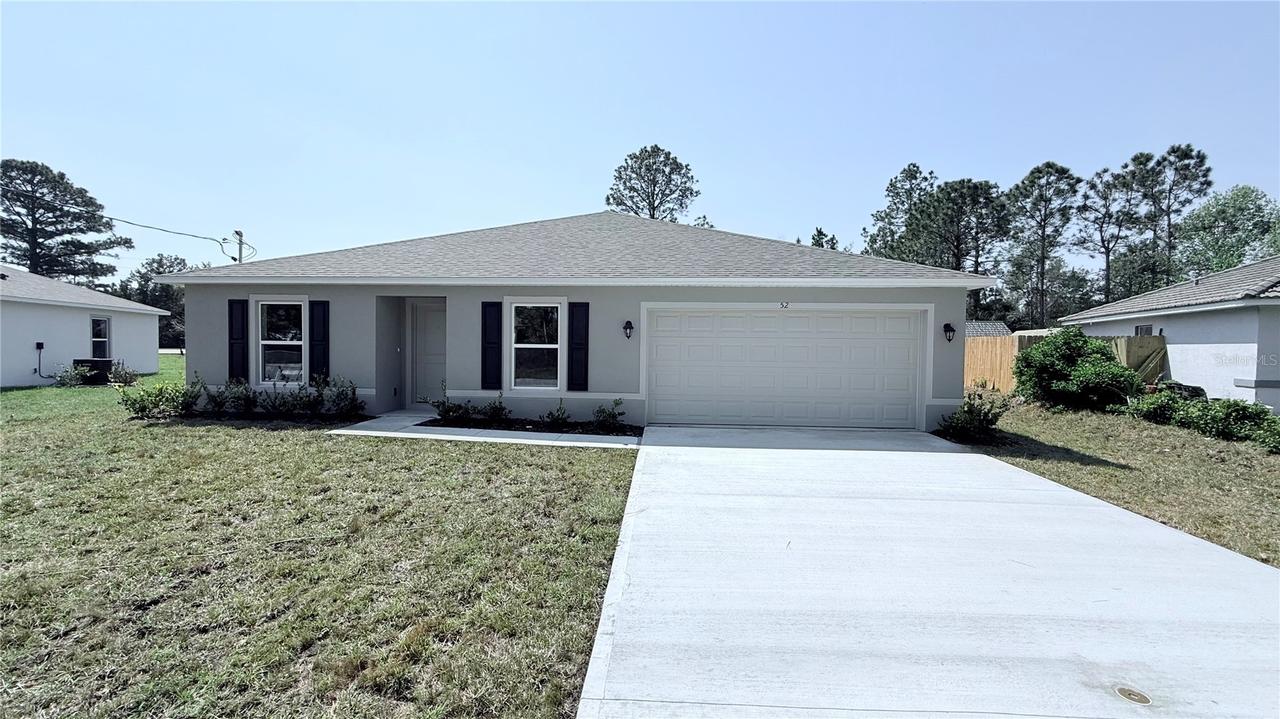 52 Princeton Ln., Palm Coast, FL 32164