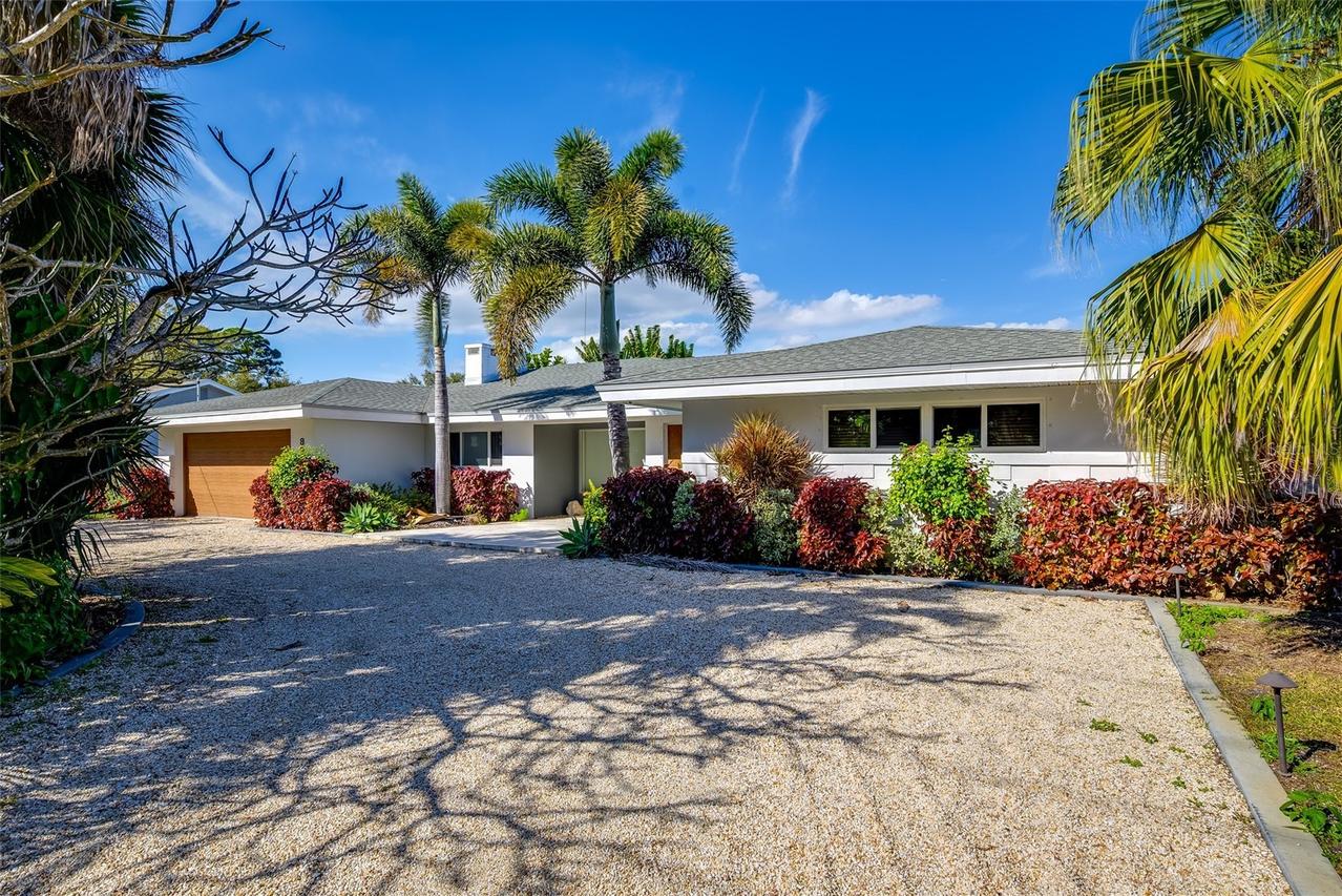 801 Pinellas Point Dr., St Petersburg, FL 33705