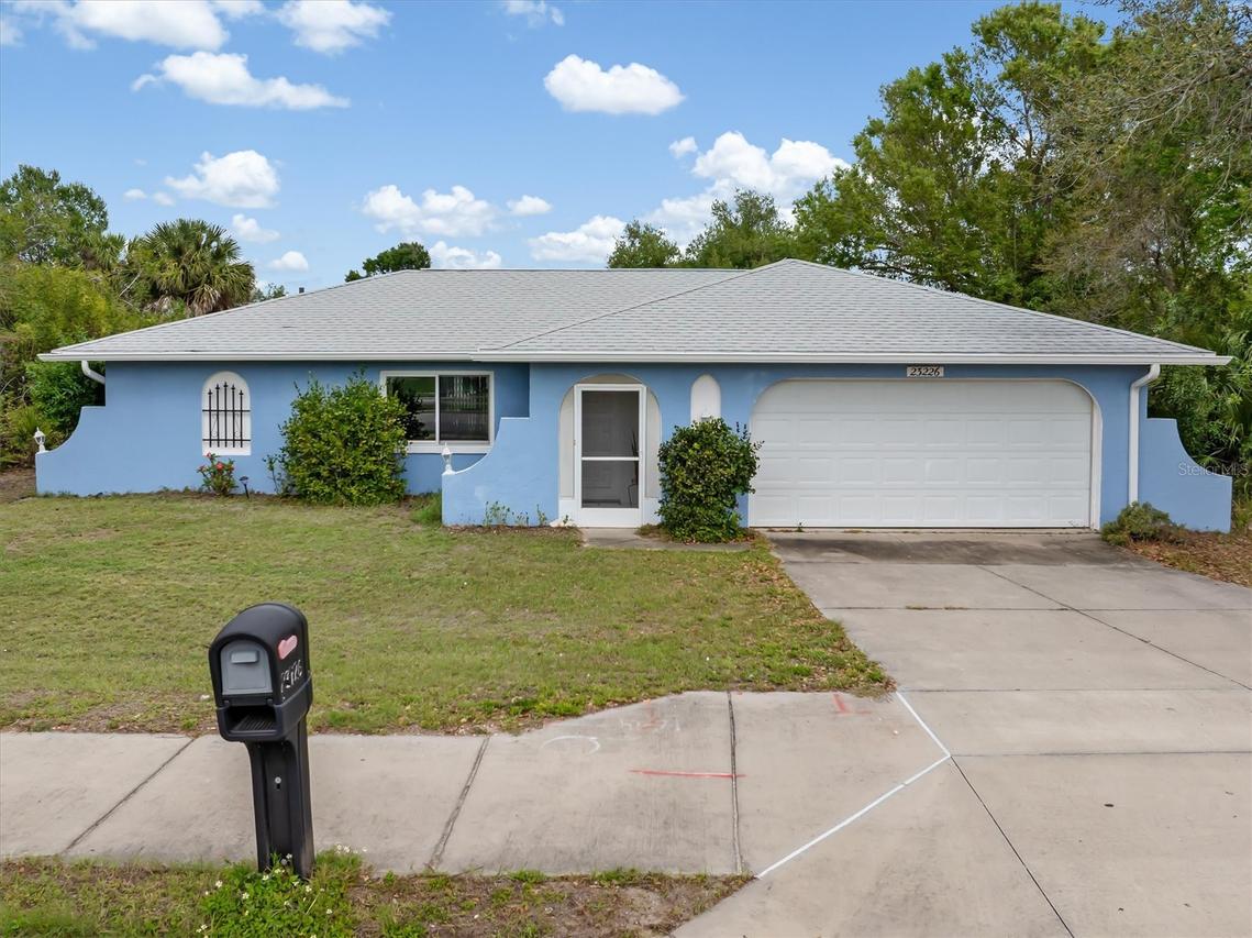 23226 Midway Blvd., Punta Gorda, FL 33980