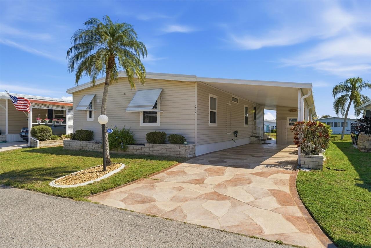 212 Martinique Rd., North Port, FL 34287