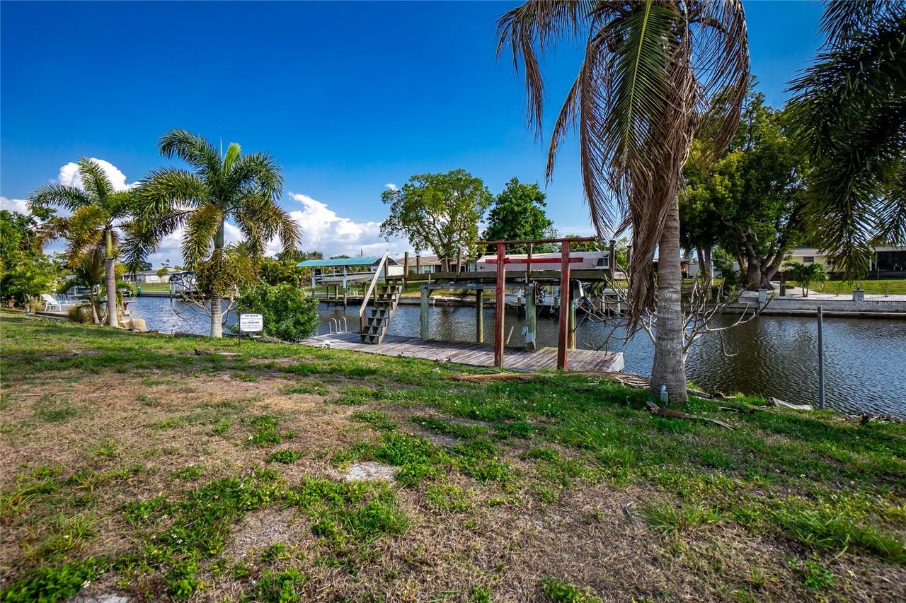117 Bedford Dr., Port Charlotte, FL 33952