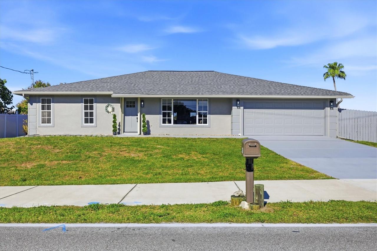 3517 Port Charlotte Blvd., Port Charlotte, FL 33952