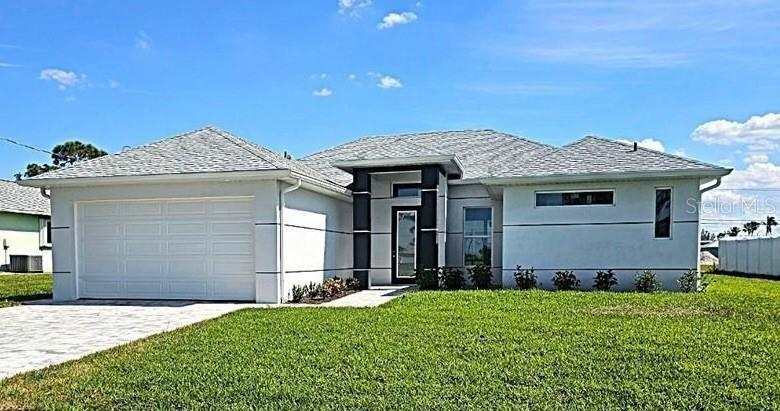 3027 SW 16th Pl., Cape Coral, FL 33914