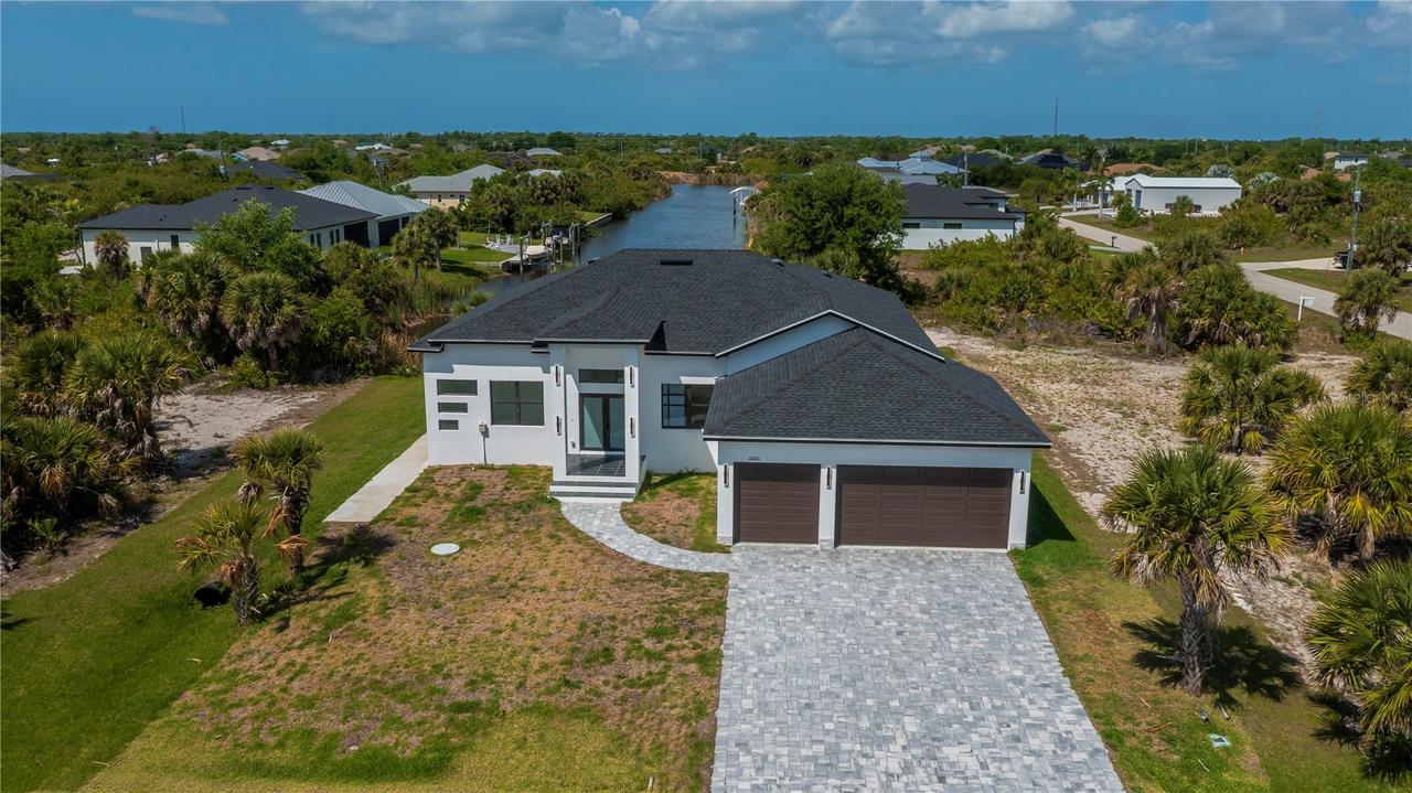 10165 & 10157 Kingsville Dr., Port Charlotte, FL 33981