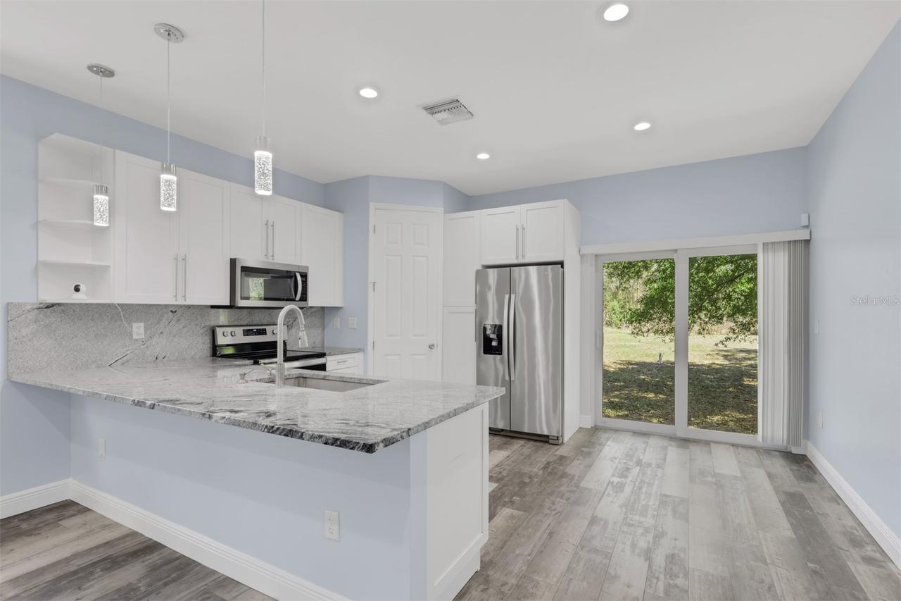 2977 4th Ave., Naples, FL 34117