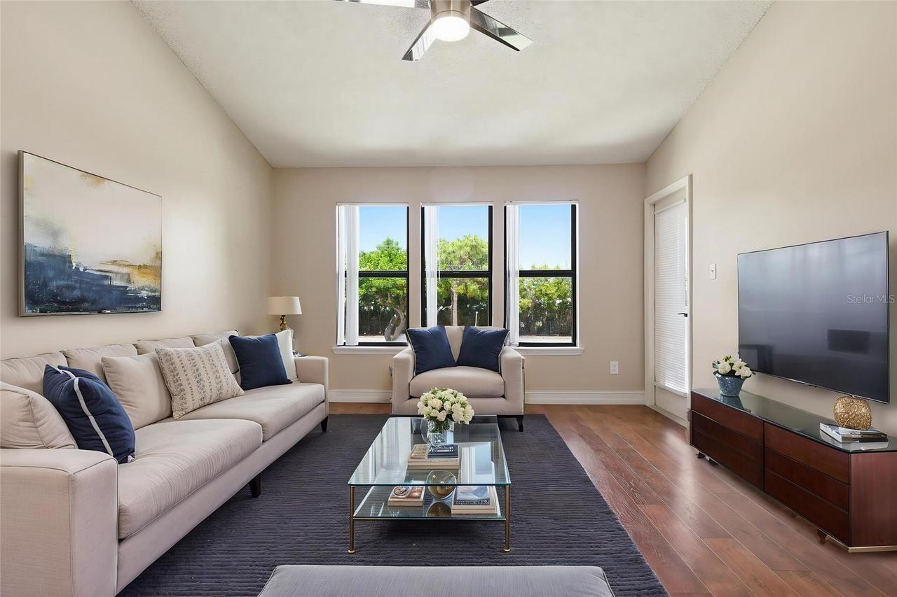 4037 Crockers Lake Blvd. #25, Sarasota, FL 34238