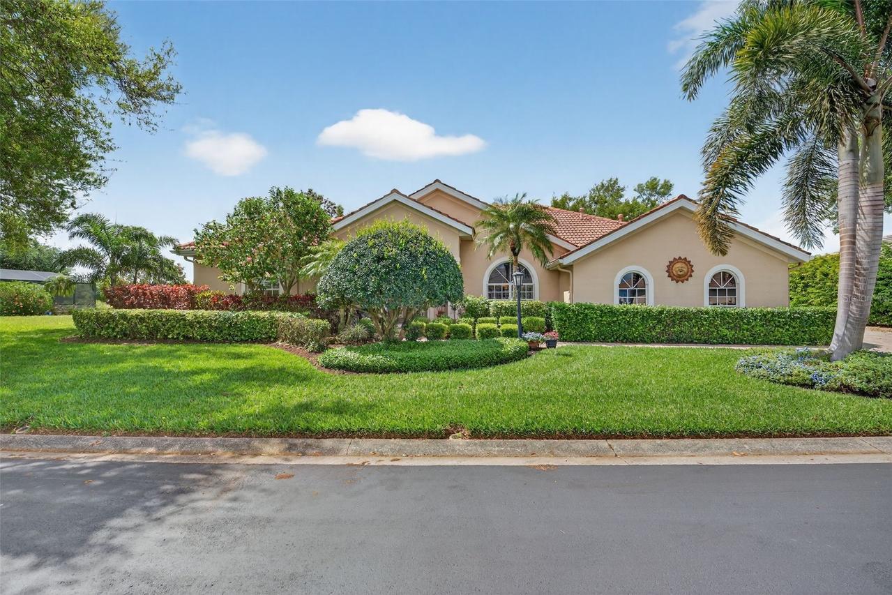 4940 Bridgehampton Blvd., Sarasota, FL 34238
