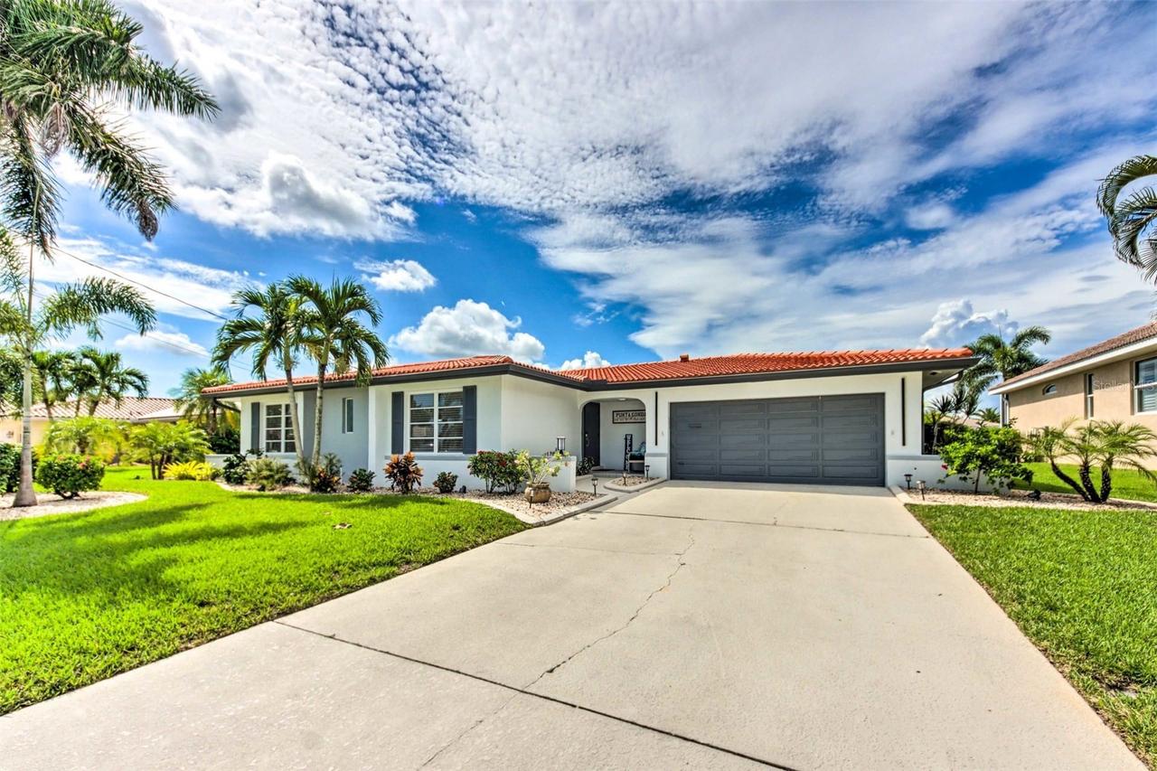 463 Capri Isles Ct, Punta Gorda, FL 33950