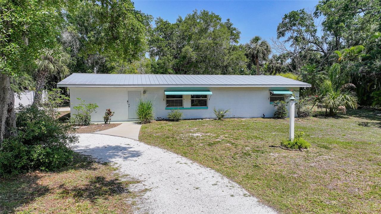 23040 Central Ave., Punta Gorda, FL 33980