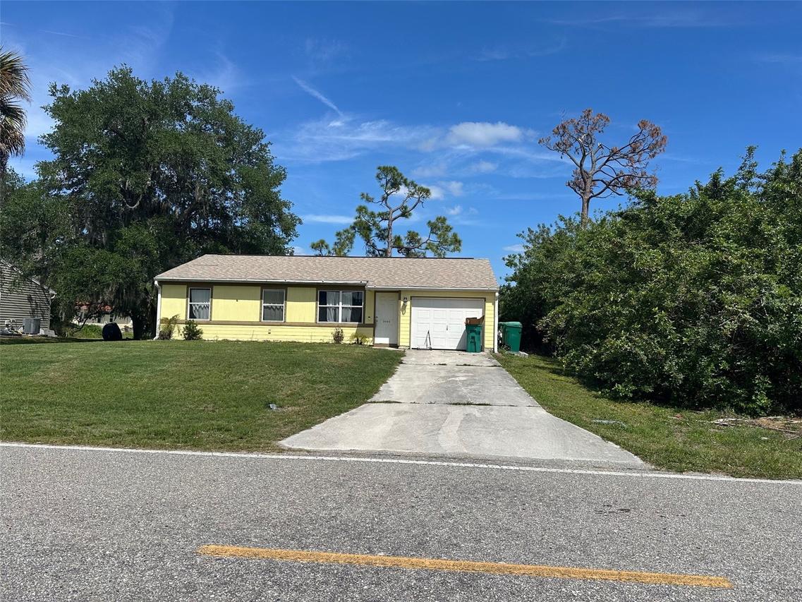 3066 Auburn Blvd., Port Charlotte, FL 33948