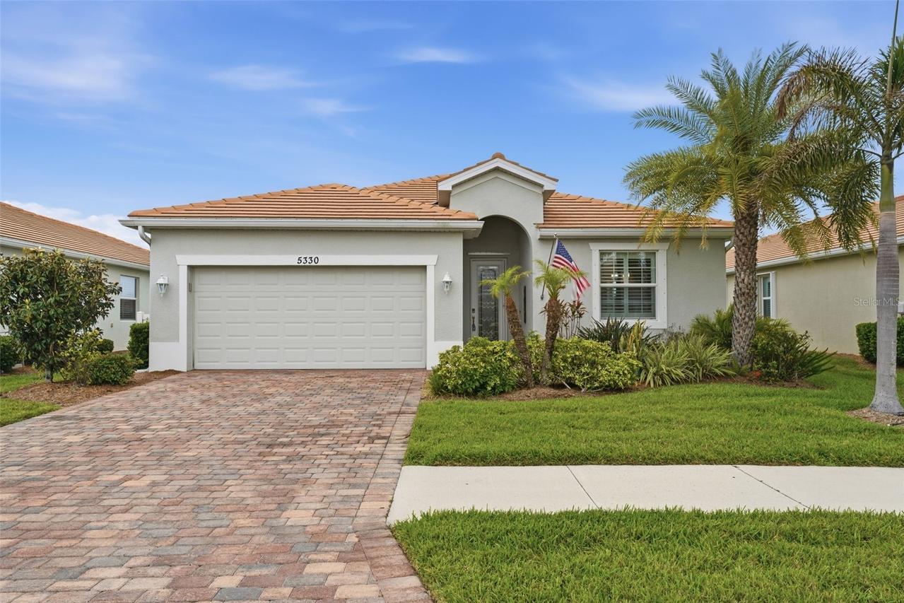 5330 Grand Cypress Blvd., North Port, FL 34287