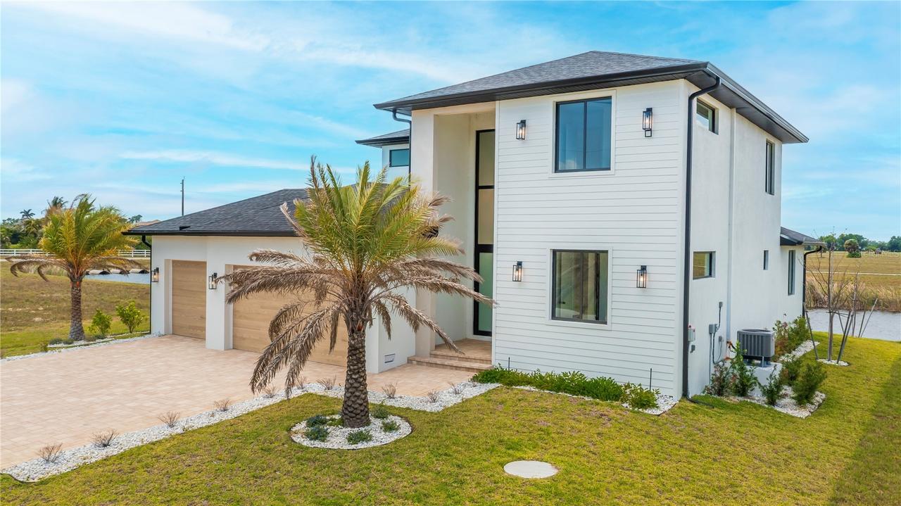 7 Sunflower Dr., Placida, FL 33946