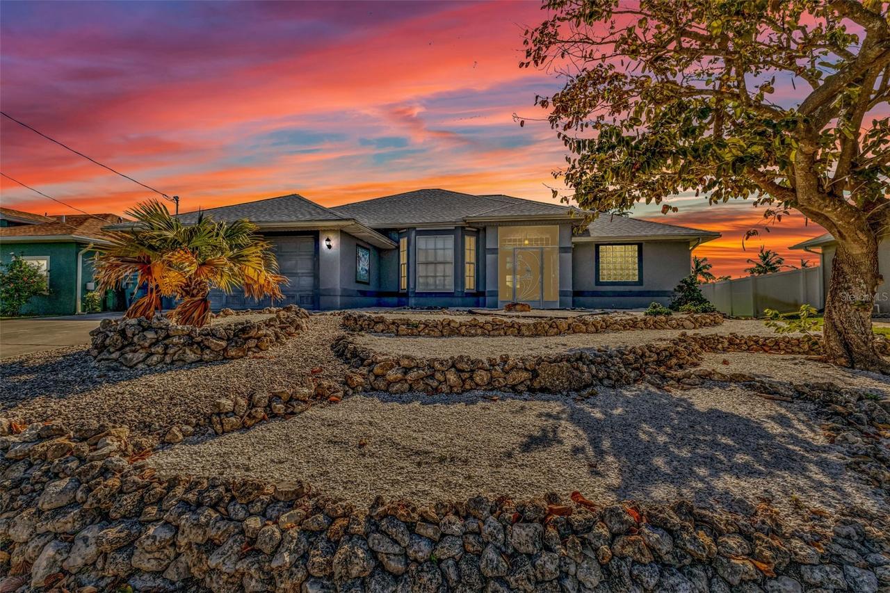 9582 Arsipe Cir., Port Charlotte, FL 33981