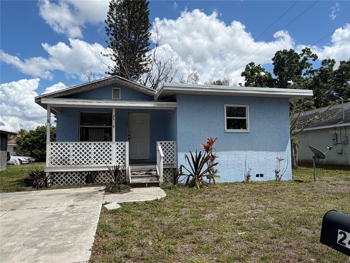 2418 N Links Ave., Sarasota, FL 34234