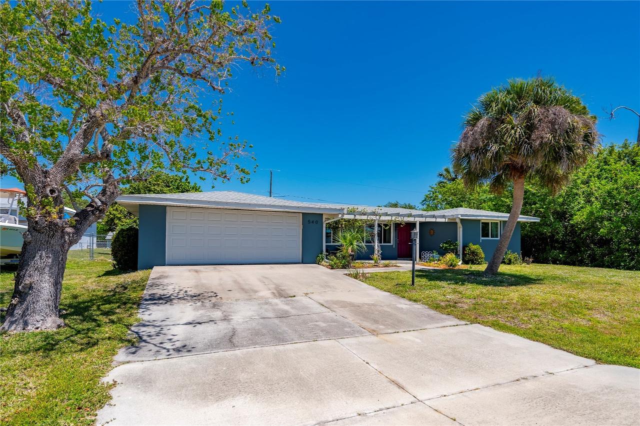 540 Grove Ave., Port Charlotte, FL 33952