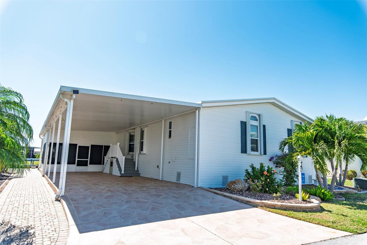 48 Amsterdam Ave., Punta Gorda, FL 33950