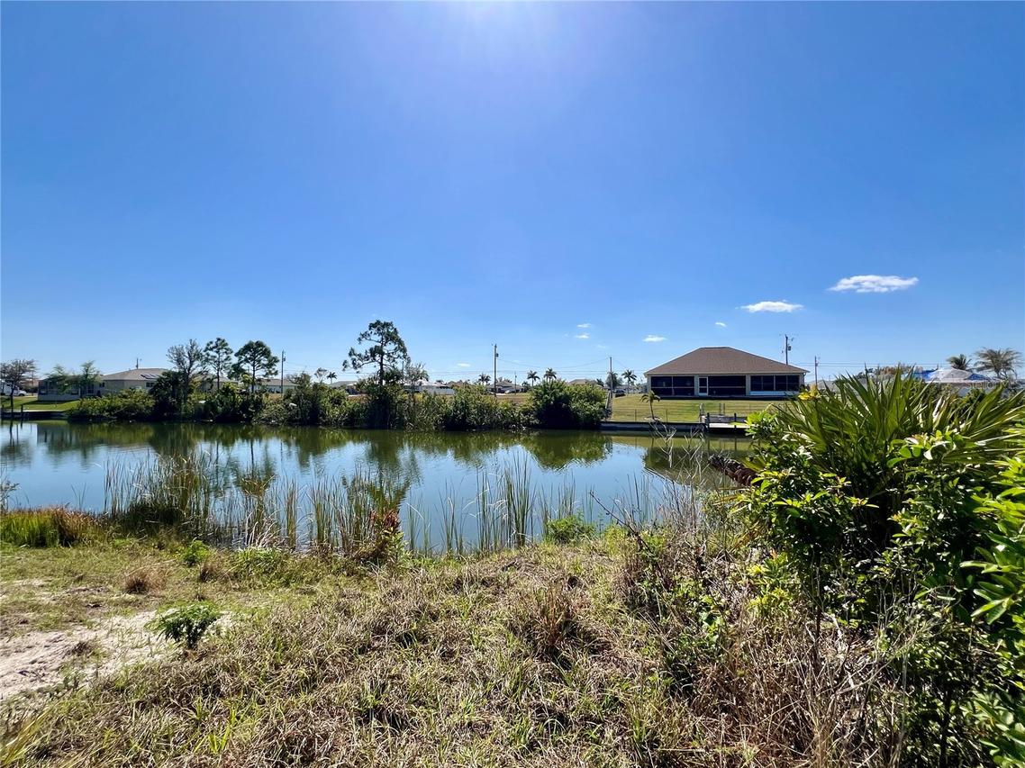 504 NW 20th St., Cape Coral, FL 33993
