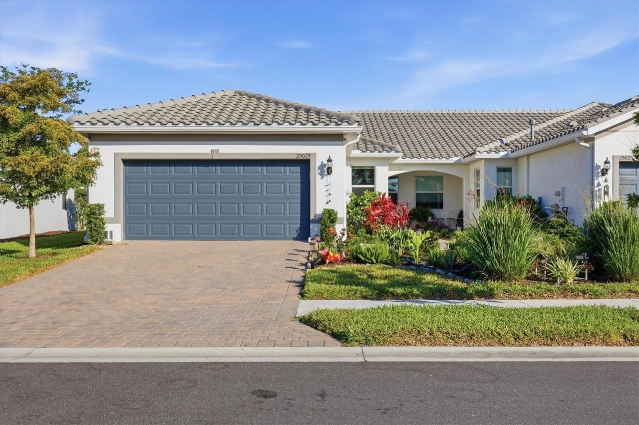 25029 Pearl Lake Cir., Englewood, FL 34223
