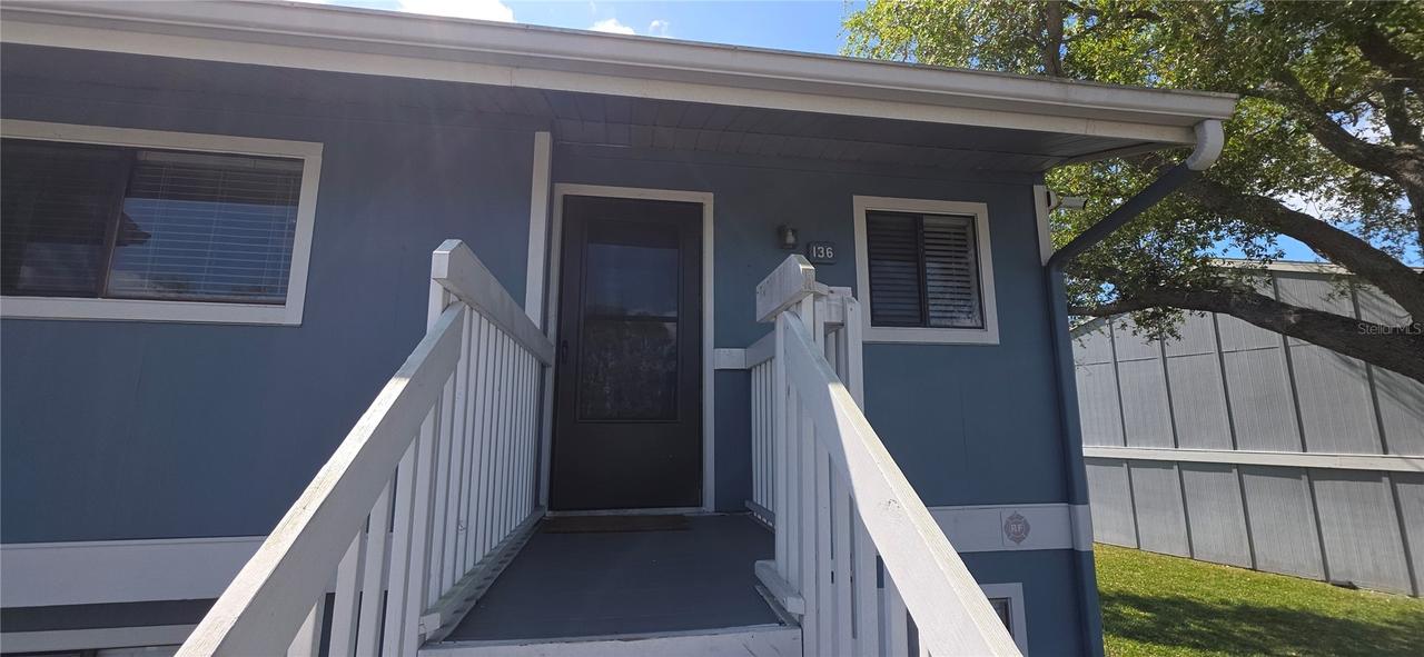 6033 34th St. #136, Bradenton, FL 34210