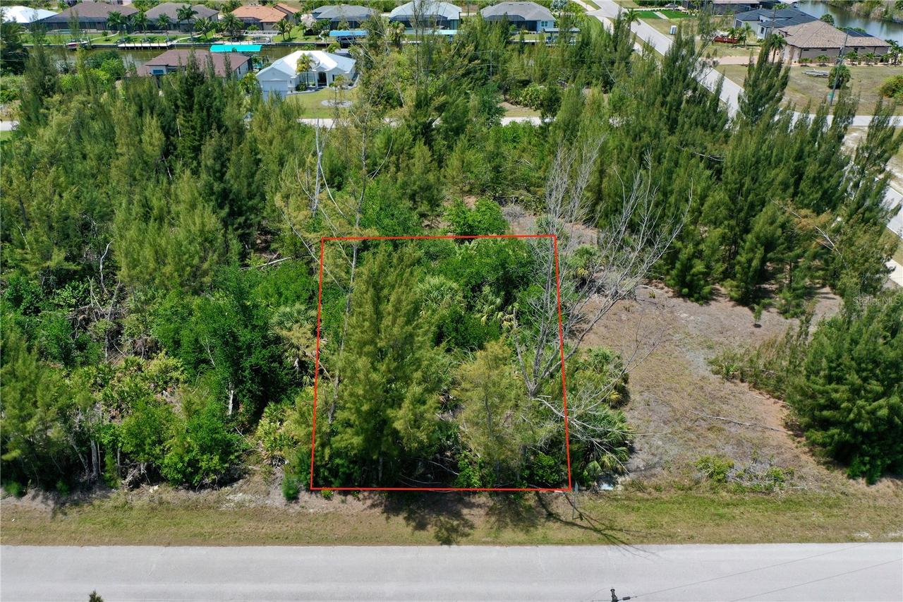 8409 Antwerp Cir., Port Charlotte, FL 33981
