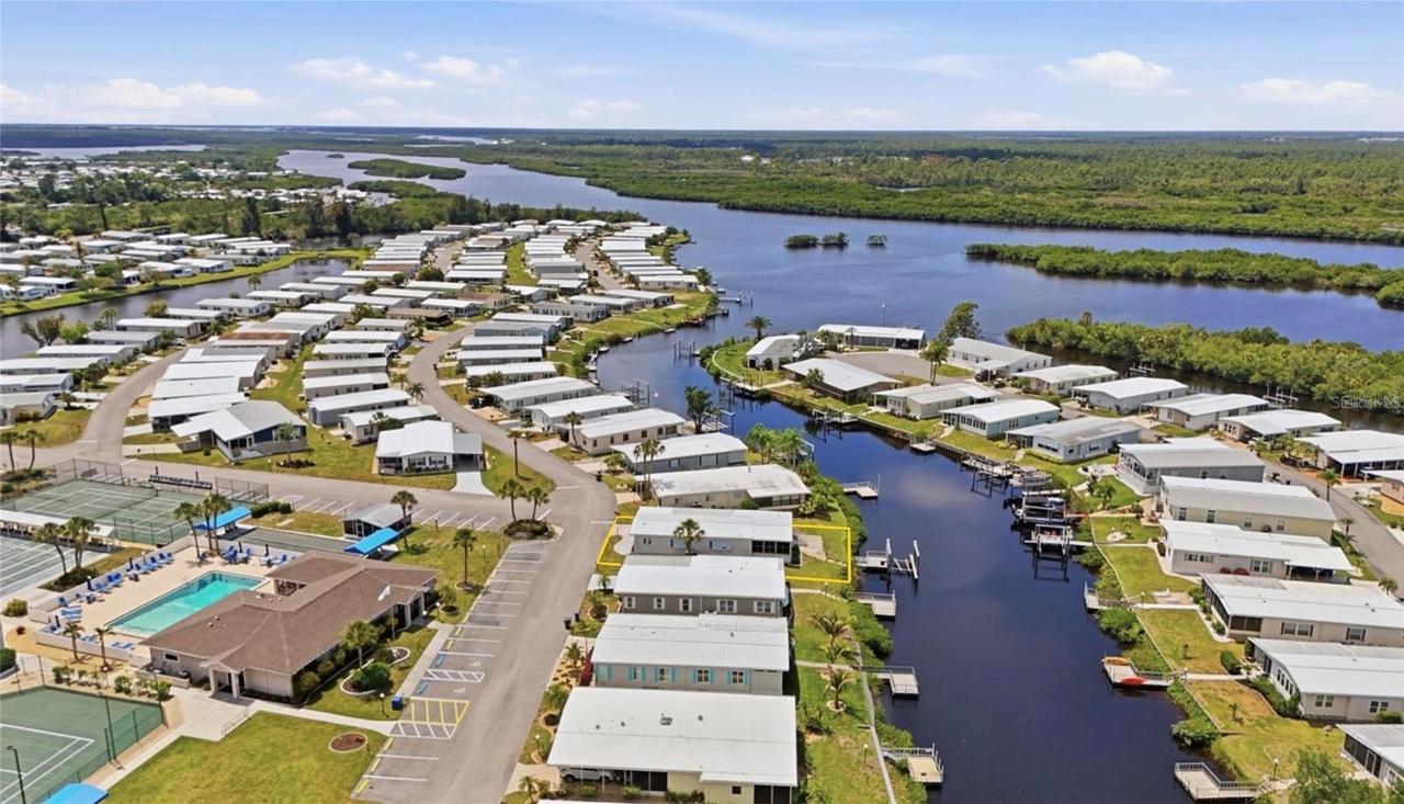 118 Martinique Rd., North Port, FL 34287