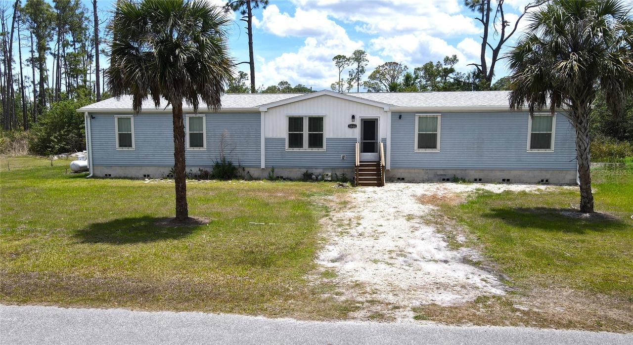 1008 Campbell St., Port Charlotte, FL 33953