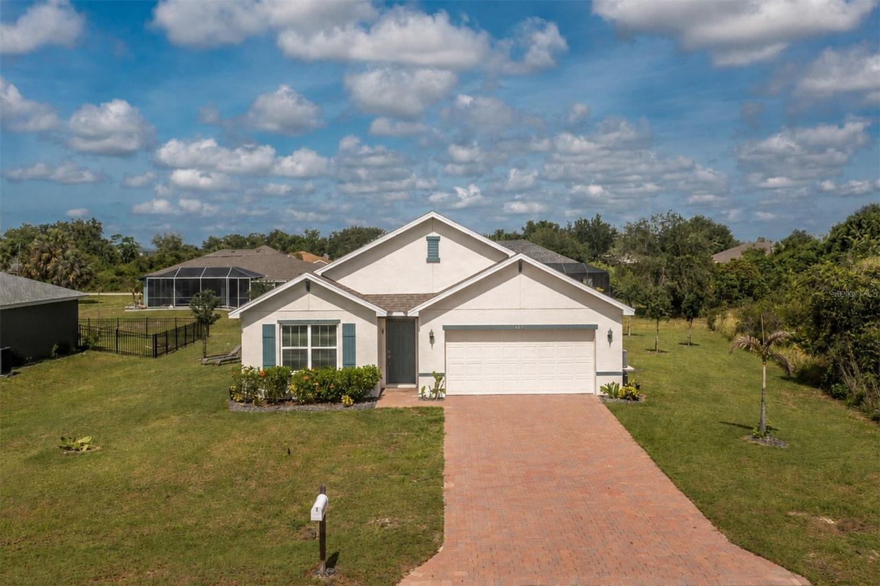 341 Porto Alegre St., Punta Gorda, FL 33983