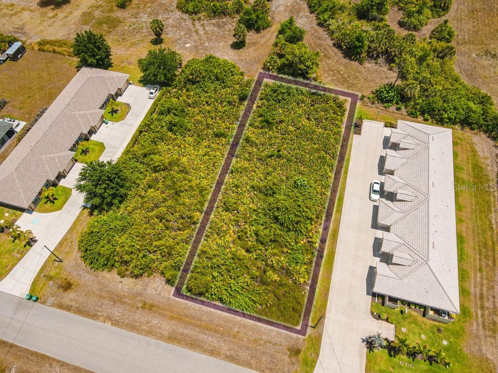 18 Donlon Dr., Rotonda West, FL 33947